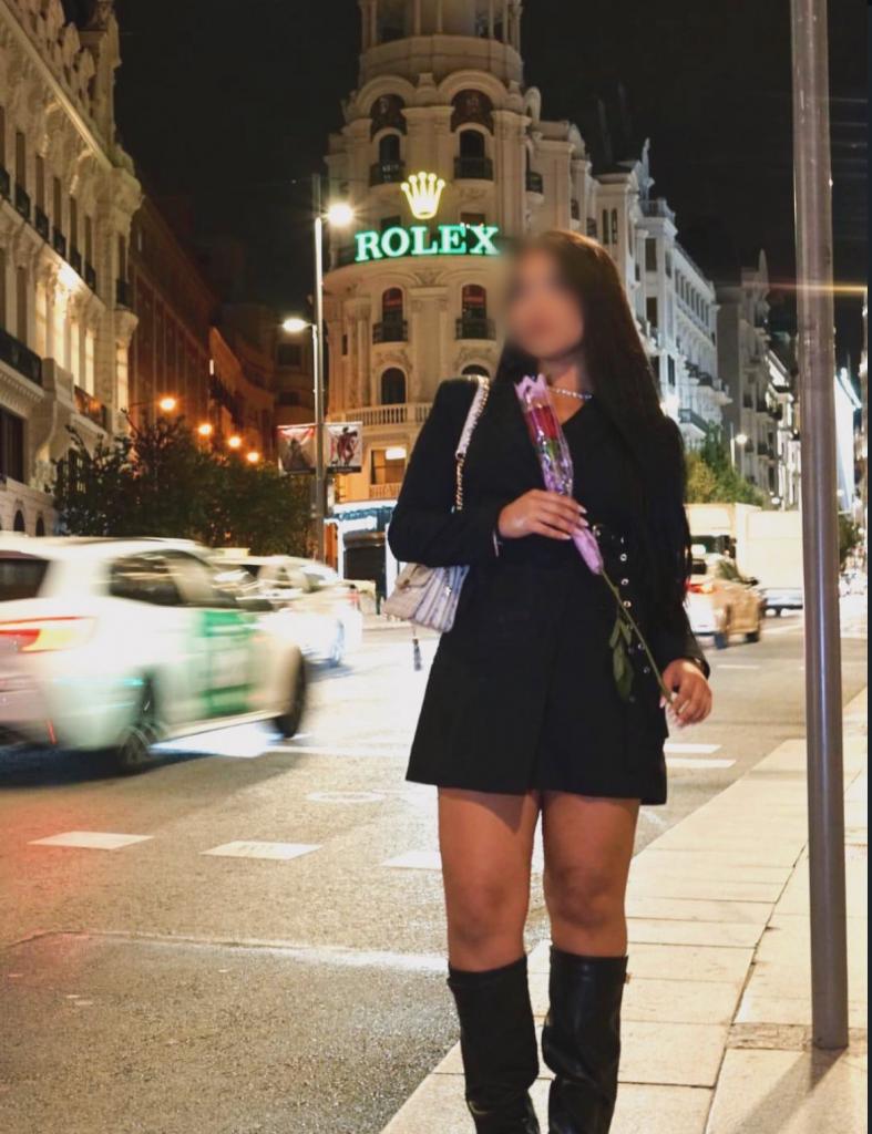 624709267: Chica busca chico en Tenerife