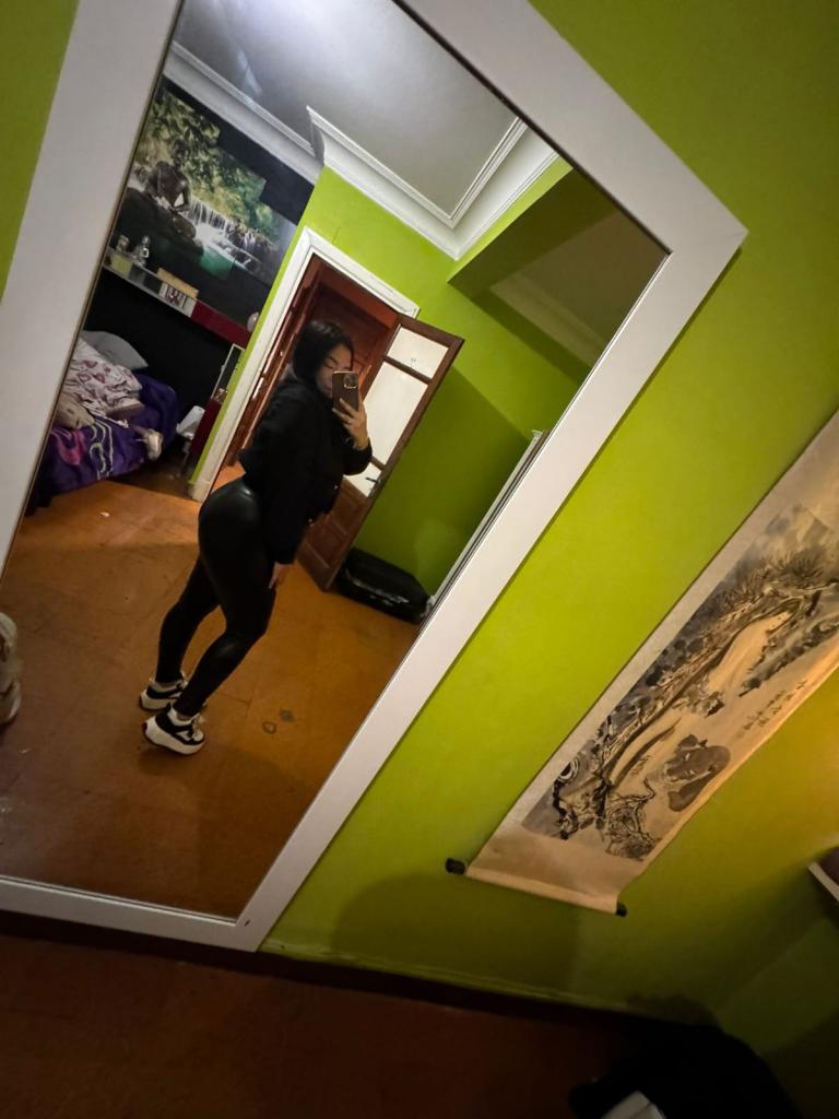 Chica busca chico en La Coruña: 