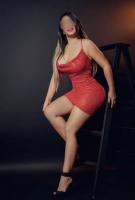 670860324: Chica busca chico en Madrid