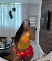697685356: Chica busca chico en Pontevedra