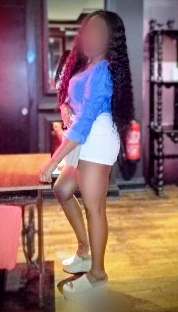 643858022: Chica busca chico en Valencia