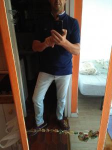 662305856: Chico busca chica en Almería