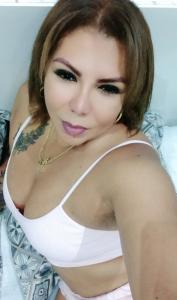 613820491: Chica busca chico en Madrid