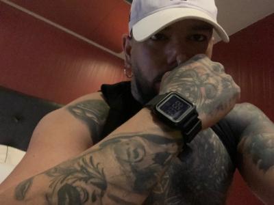 677622864: Chico busca chica en La Coruña