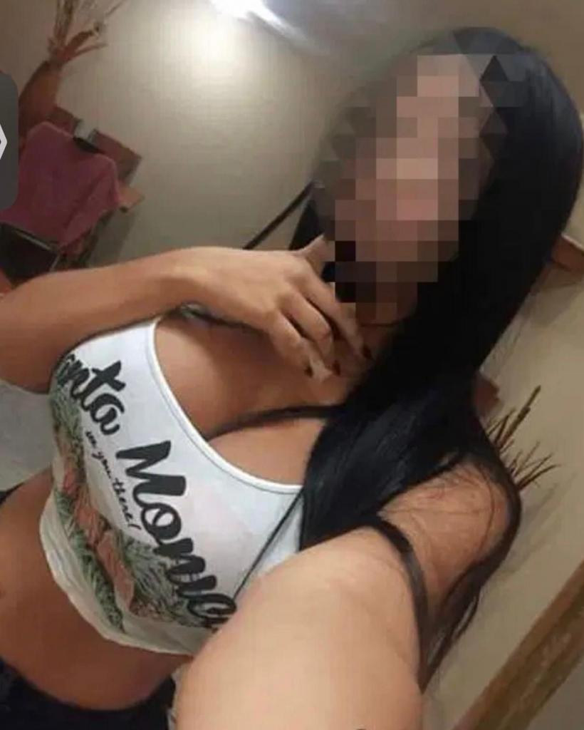 Chica busca chico en Zaragoza: 