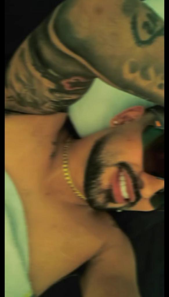 674255752: Chico busca chica en Barcelona