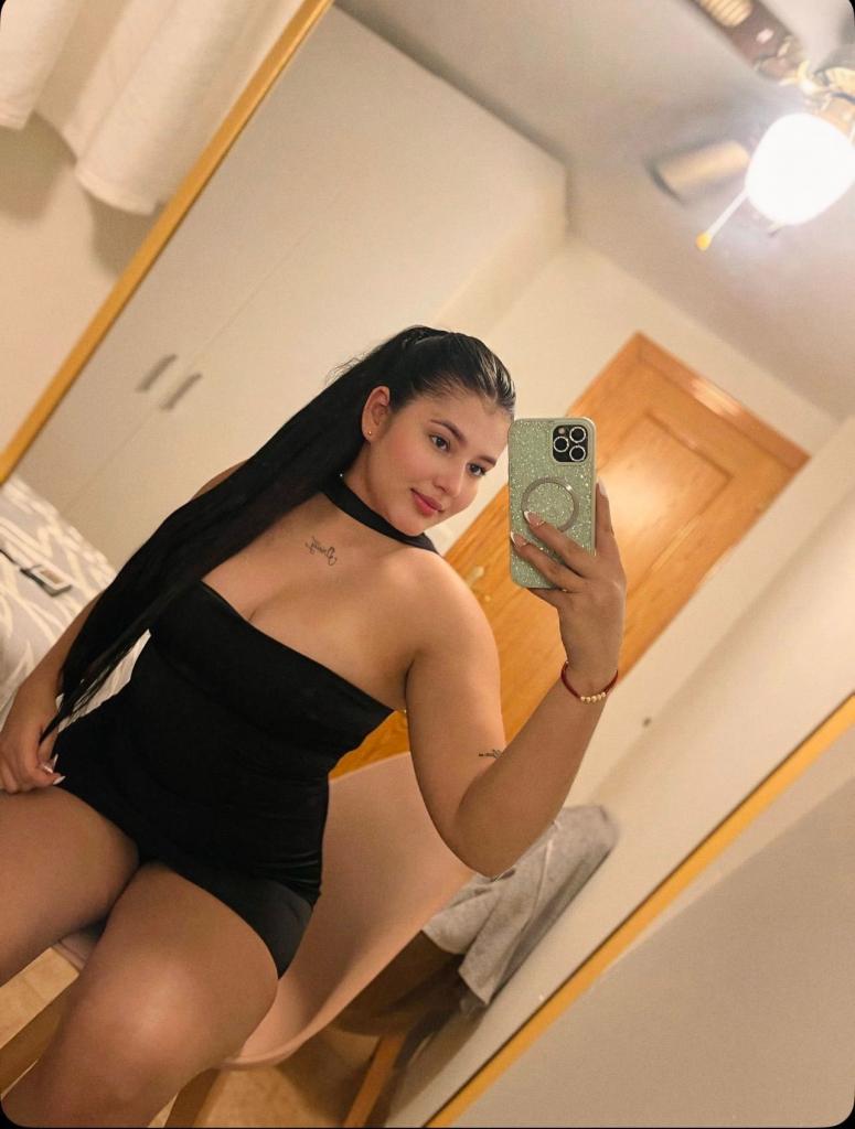 Chica busca chico en Murcia: 