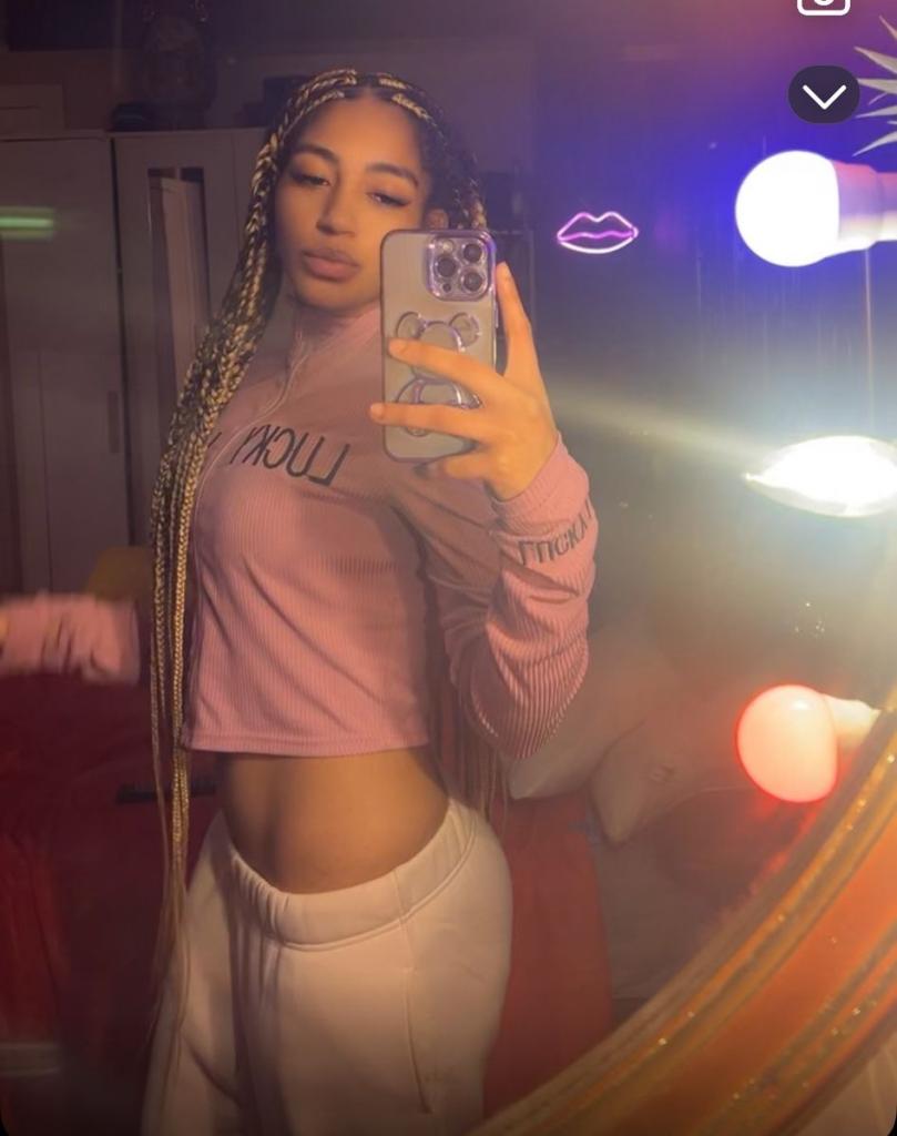 Chica busca chico en Mallorca: 