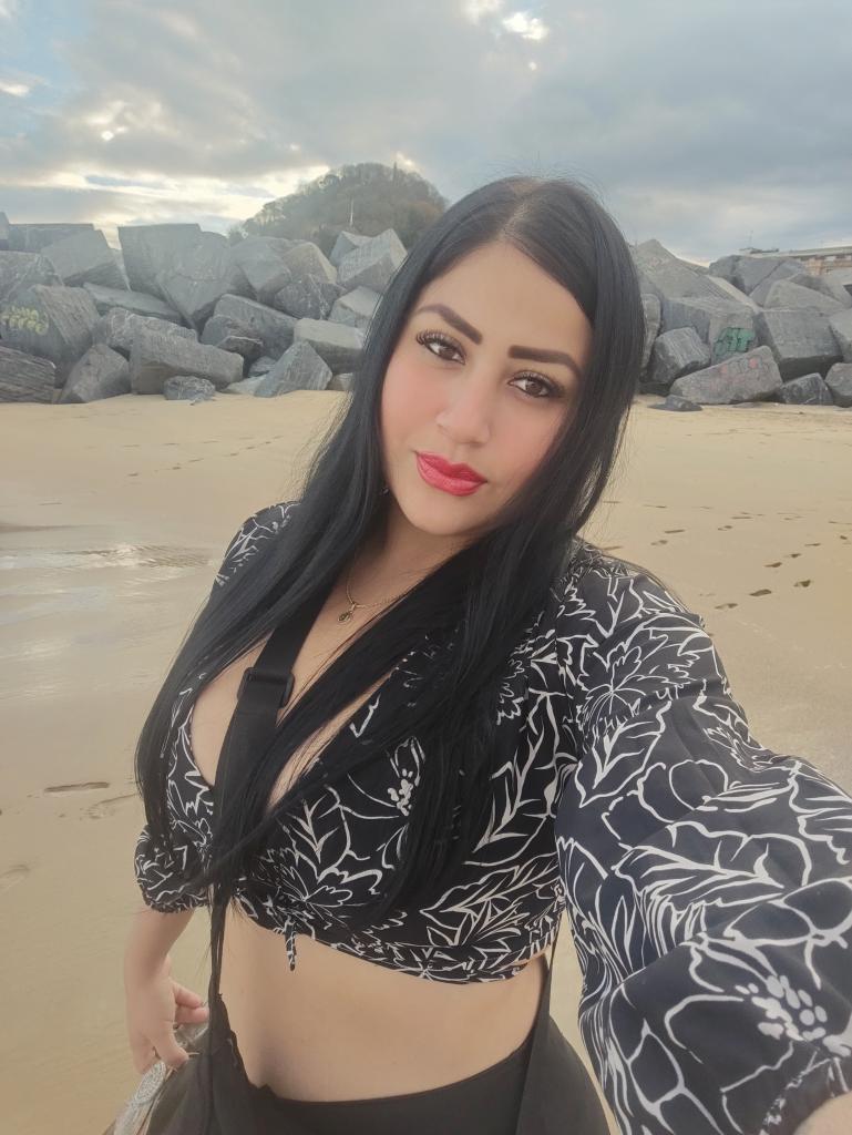 Chica busca chico en Las Palmas: Chica busca chico