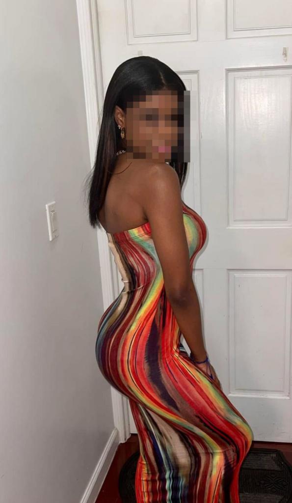 Chica busca chico en Gerona: 