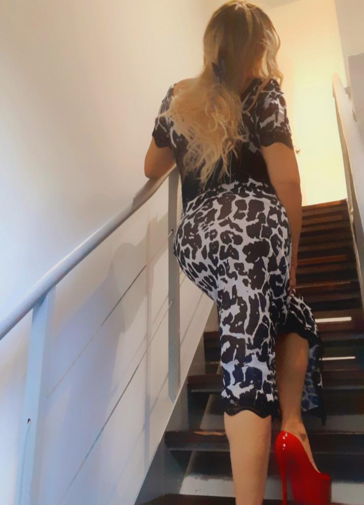 Chica busca chico en Huesca: 