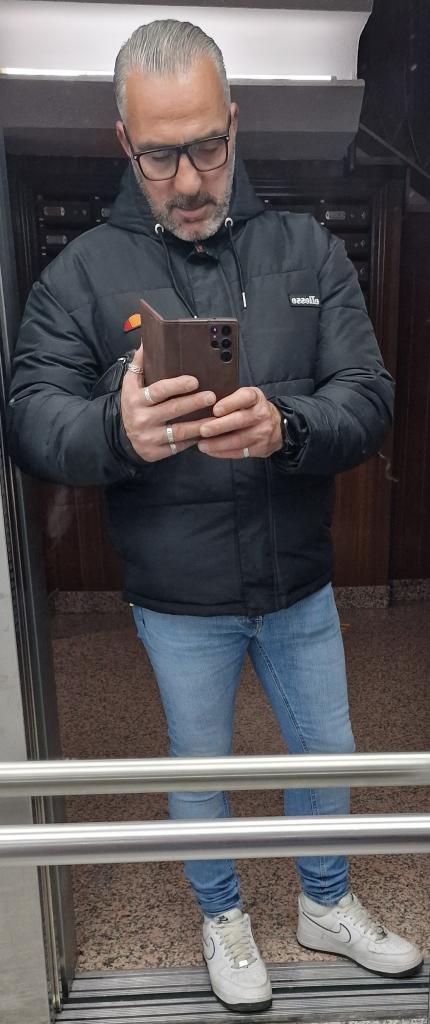 622687452: Chico busca chica en Granada