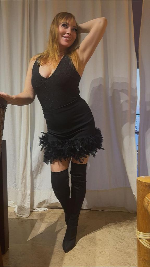 614134148: Chica busca chico en Alicante