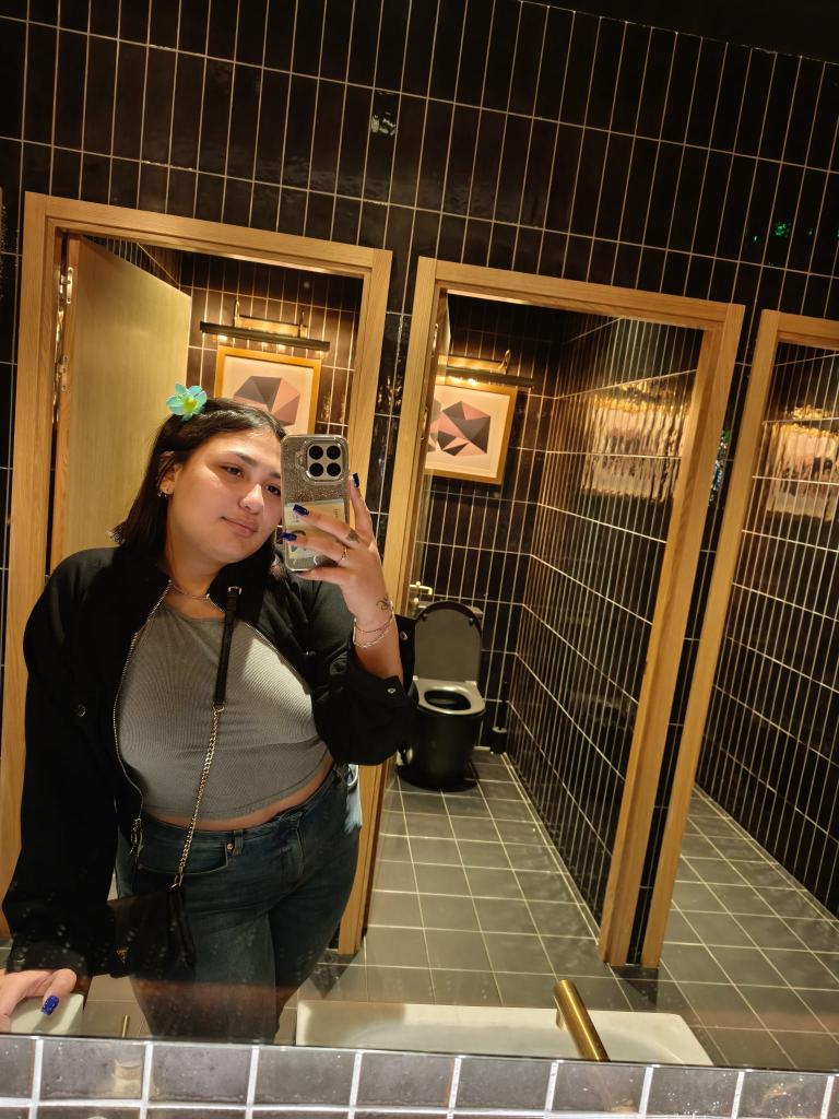 624524541: Chica busca chico en Guipúzcoa