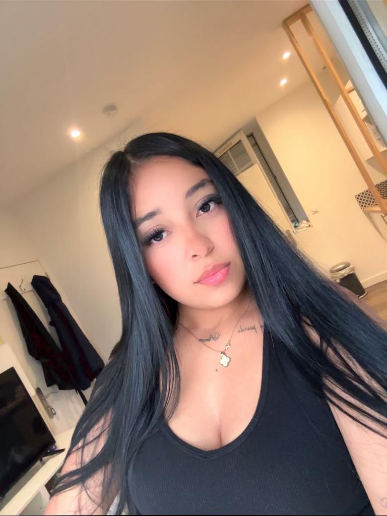 643265952: Chica busca chico en Asturias