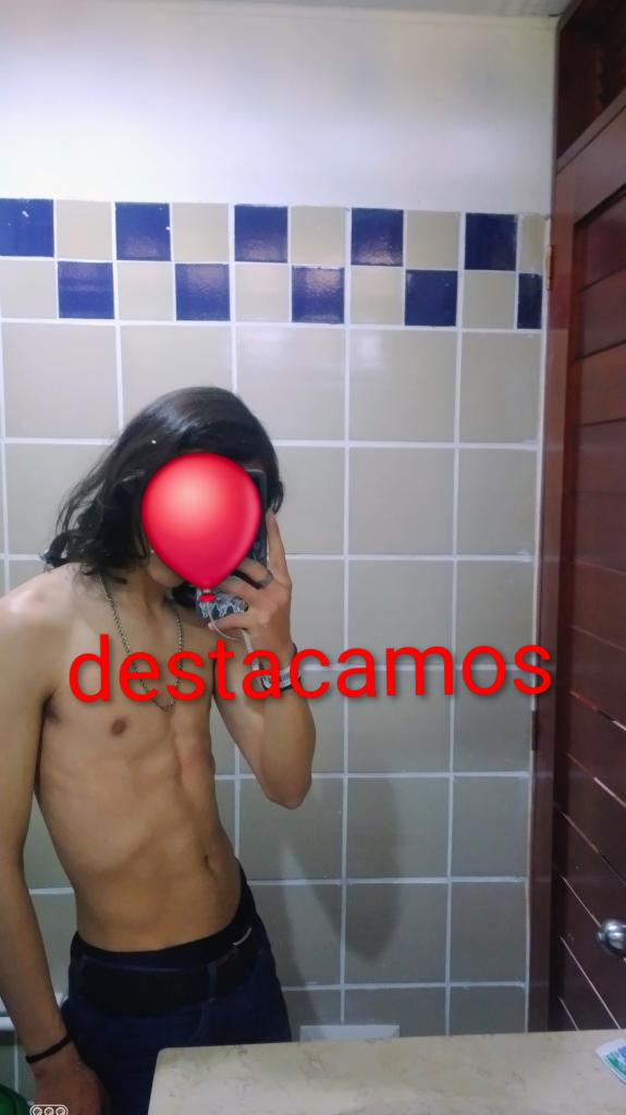 Chico busca chica en Formentera: 