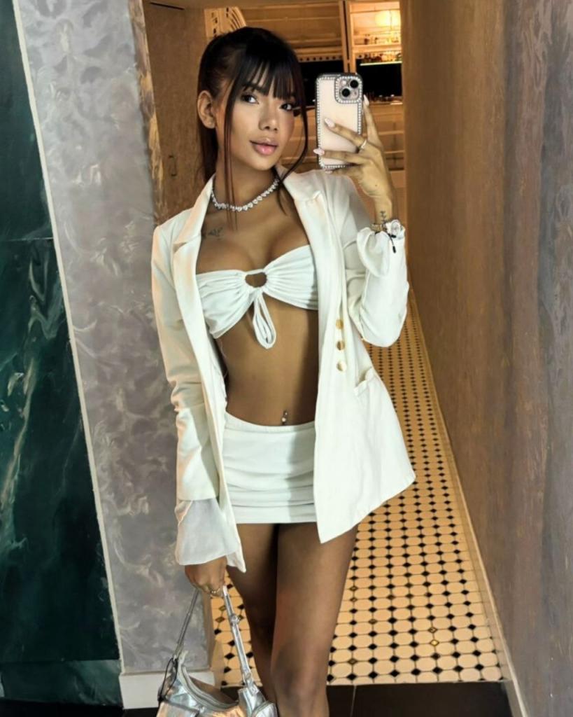 Chica busca chico en Mallorca: 