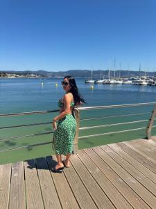 652217824: Chica busca chico en Pontevedra