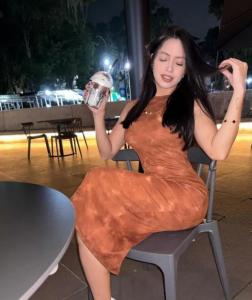 694260284: Chica busca chico en Palencia