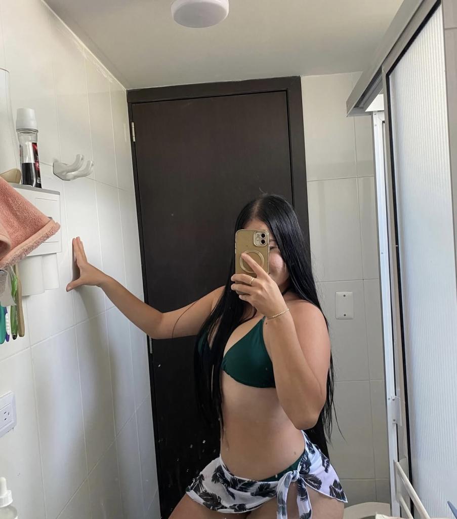 Chica busca chico en Murcia: 