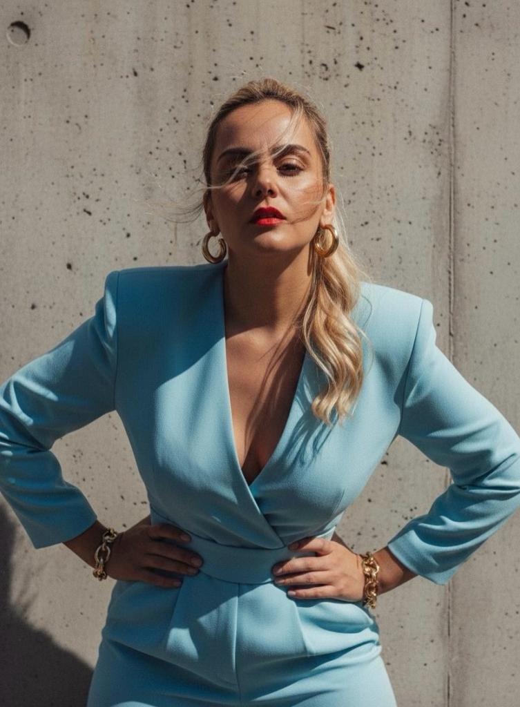 Chica busca chico en Mallorca: 