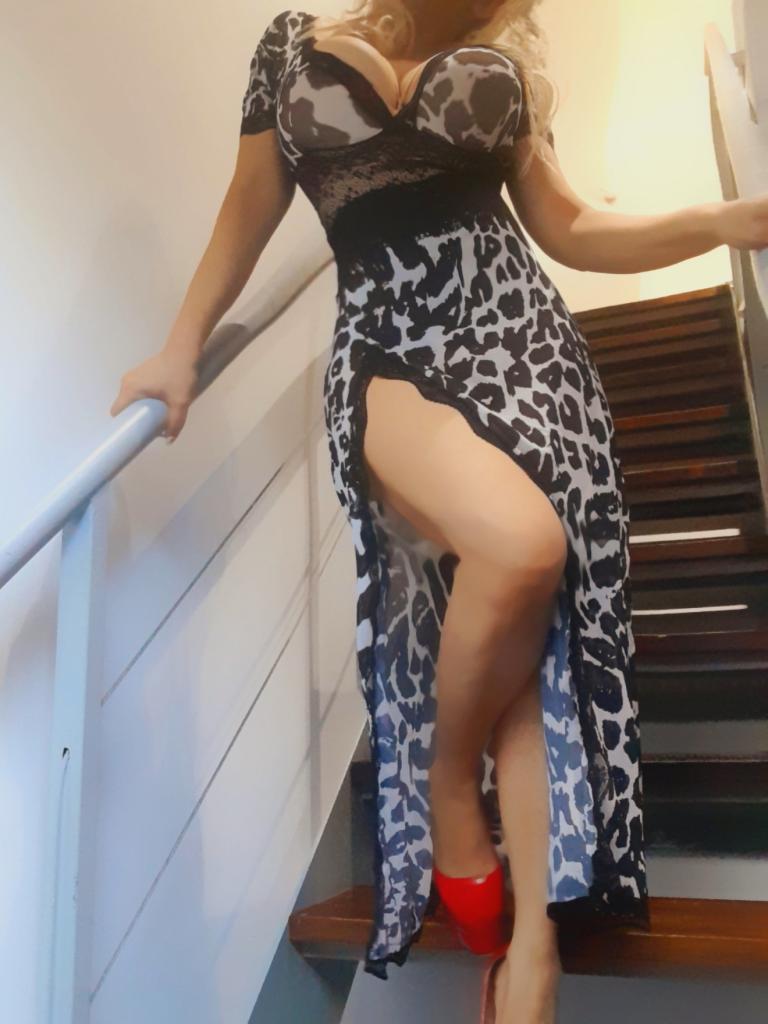 Chica busca chico en Huesca: 