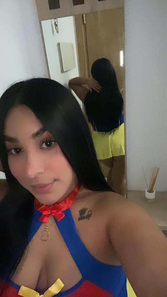 632975028: Chica busca chico en Zaragoza