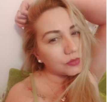 Chica busca chico en Pontevedra: 