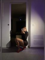 643740154: Chica busca chico en La Rioja