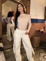 672701708: Chica busca chico en Barcelona