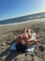 672452580: Chica busca chico en Barcelona