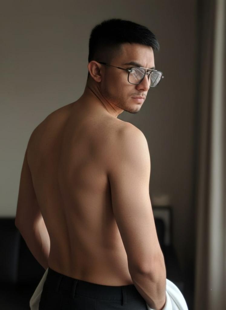 Chico busca chica en Las Palmas: 