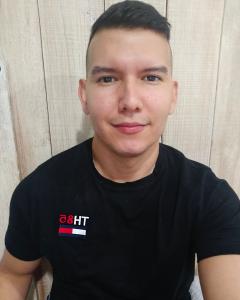 Chico busca chica en Sevilla: 