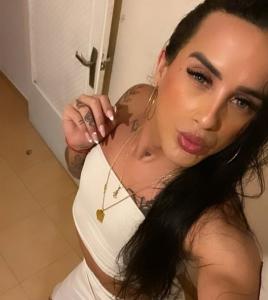 687419600: Transexual en Gerona