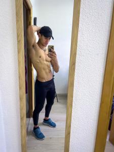 Chico busca chica en Madrid: 