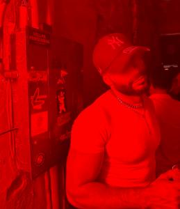 604190090: Chico busca chica en La Coruña