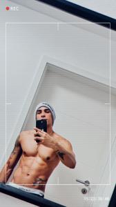 Chico busca chica en Lérida: 