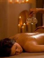 631811019: Chico busca chica en Barcelona