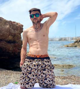 Chico busca chica en Mallorca: 