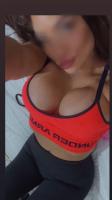 685720671: Chica busca chico en Sevilla