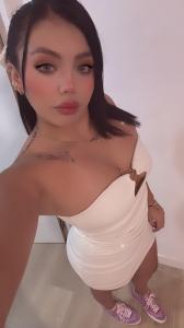 Chica busca chico en Huelva: 