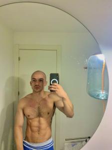 Chico busca chica en Barcelona: 