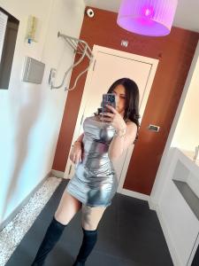 614369558: Chica busca chico en León