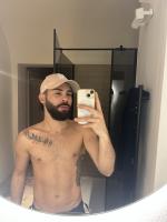 623547296: Chico busca chica en Madrid