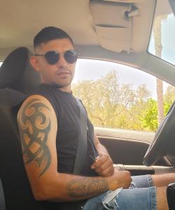 Chico busca chica en Málaga: 