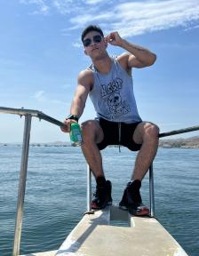 Chico busca chica en Tenerife: 