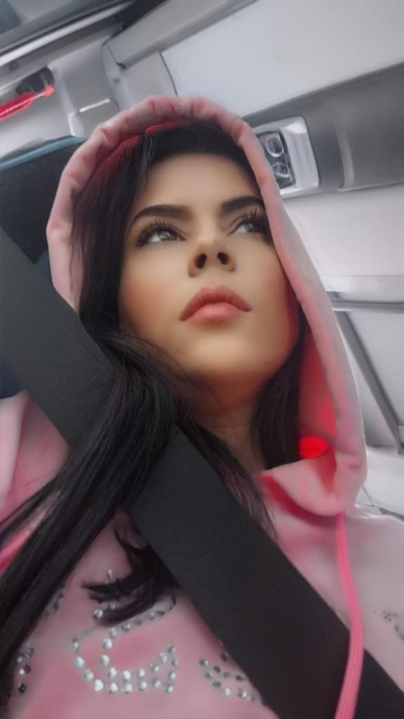 Chica busca chico en Granada: 