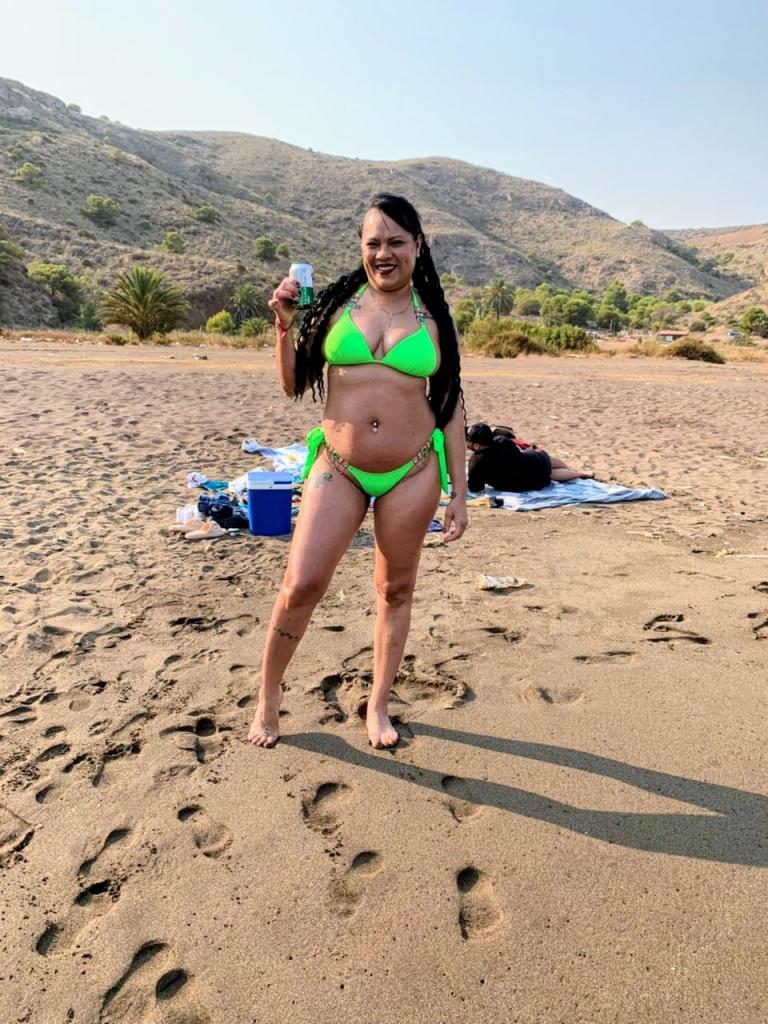 614302054: Chica busca chico en Murcia