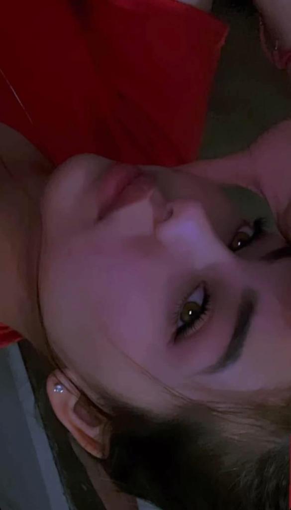 Chica busca chico en Granada: 