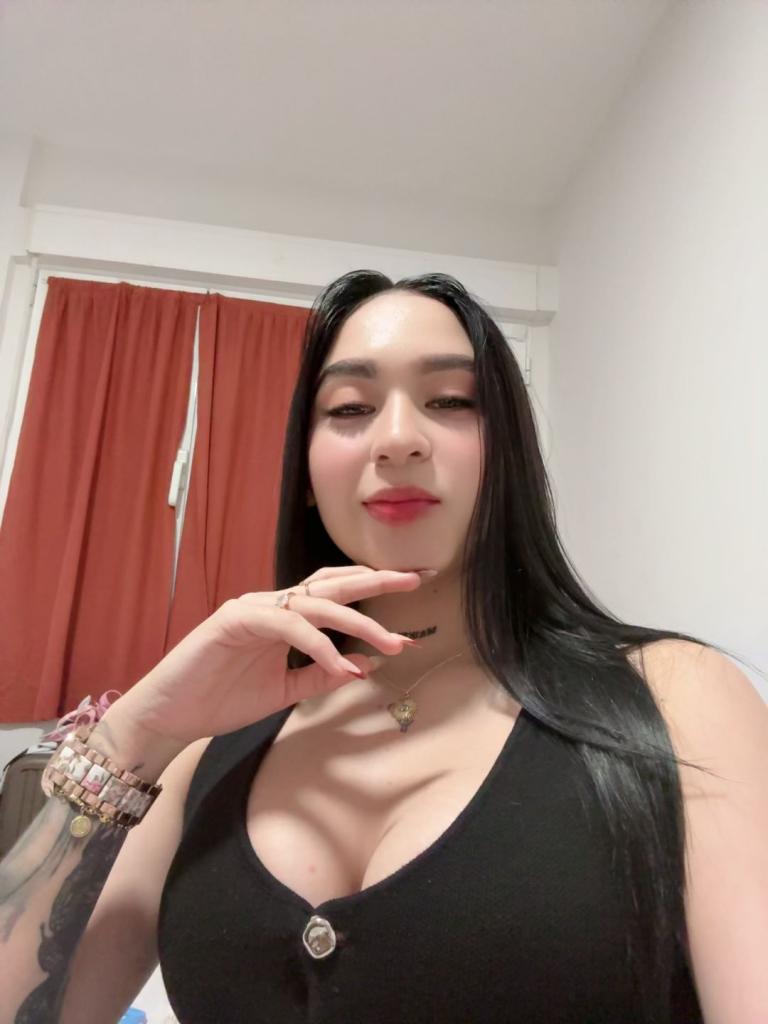 Chica busca chico en Asturias: 